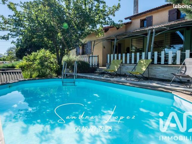 Maison familiale 5 pièces 140 m²