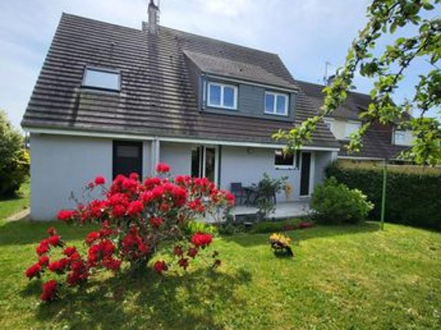Maison familiale 5 pièces 141 m²