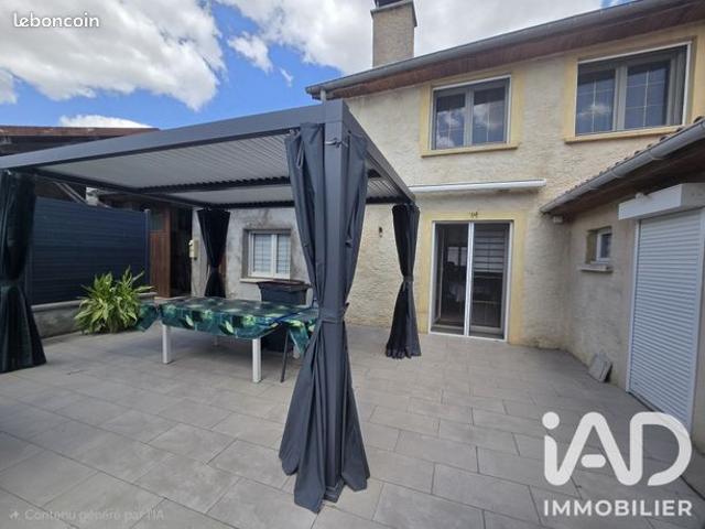 Maison familiale 5 pièces 147 m²