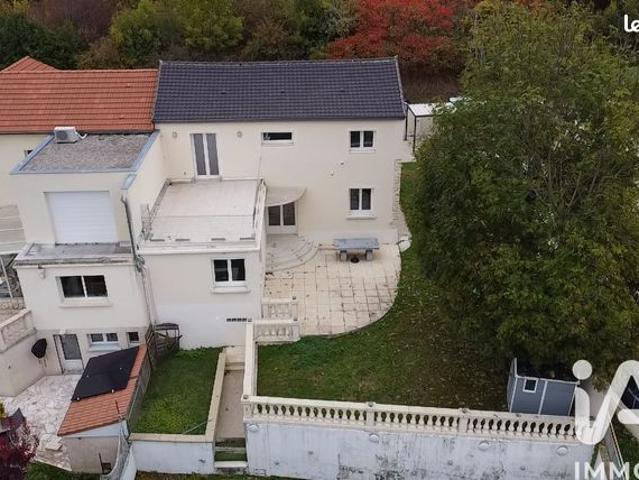 Maison familiale 5 pièces 145 m²