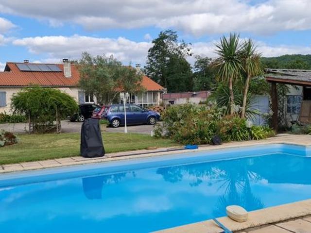 Maison familiale 5 pièces 148 m²