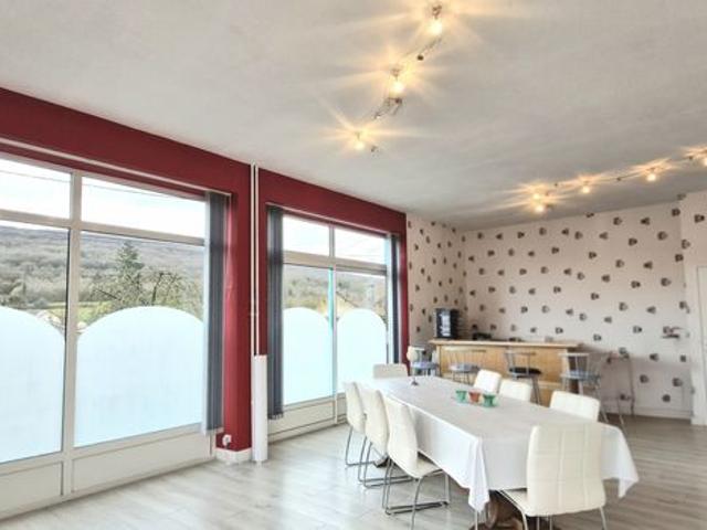 Maison familiale 5 pièces 152 m²