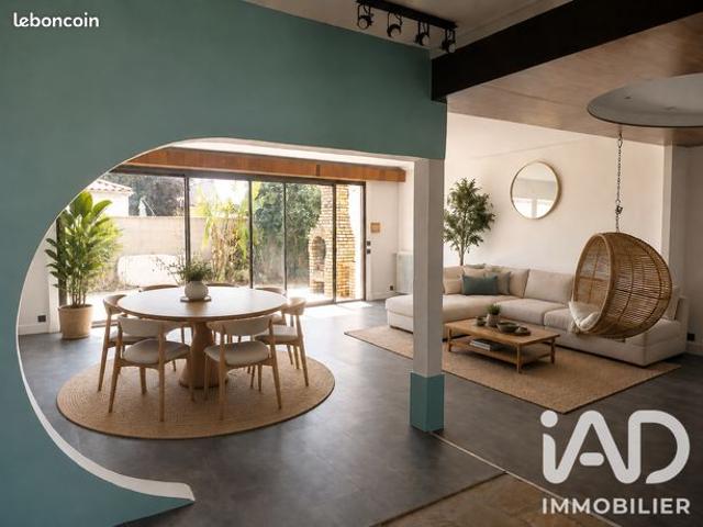 Maison familiale 5 pièces 154 m²