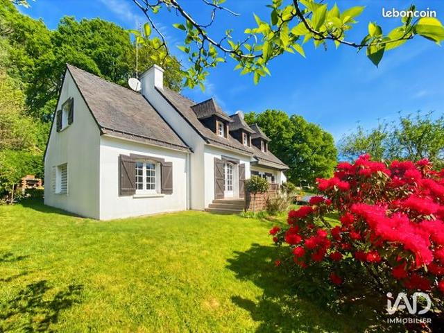 Maison familiale 5 pièces 164 m²