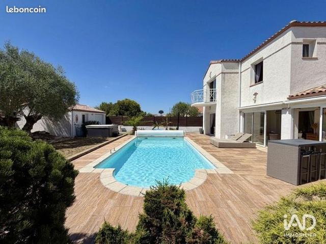 Maison familiale 5 pièces 174 m²