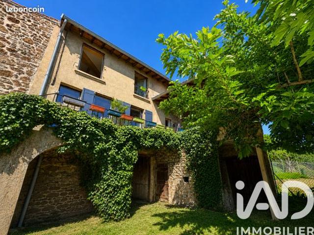 Maison familiale 5 pièces 180 m²
