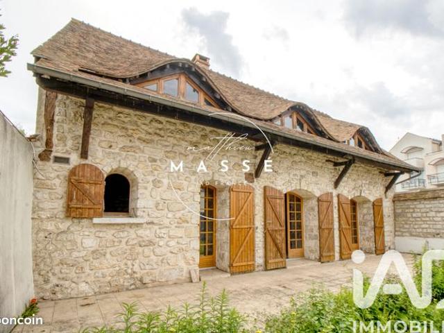 Maison familiale 5 pièces 184 m²