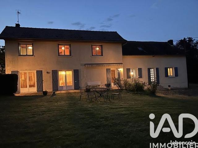 Maison familiale 5 pièces 198 m²