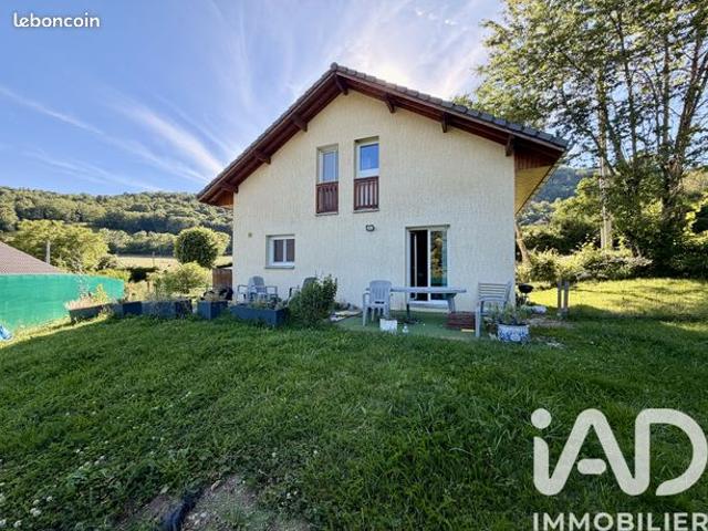 Maison familiale 5 pièces 103 m²
