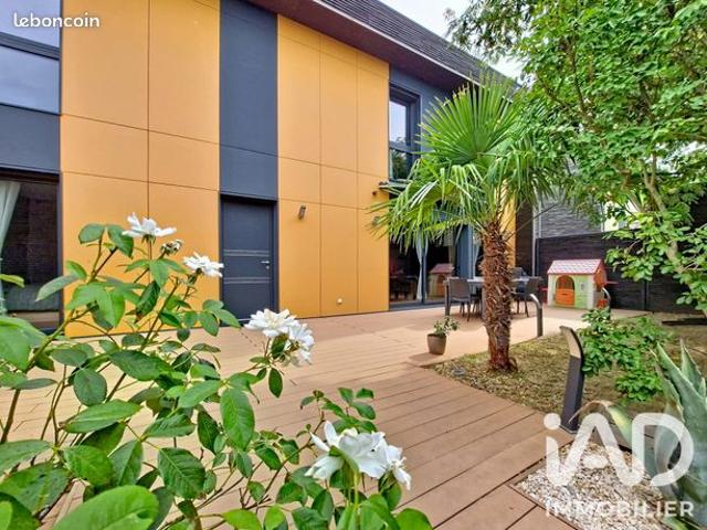 Maison familiale 5 pièces 106 m²
