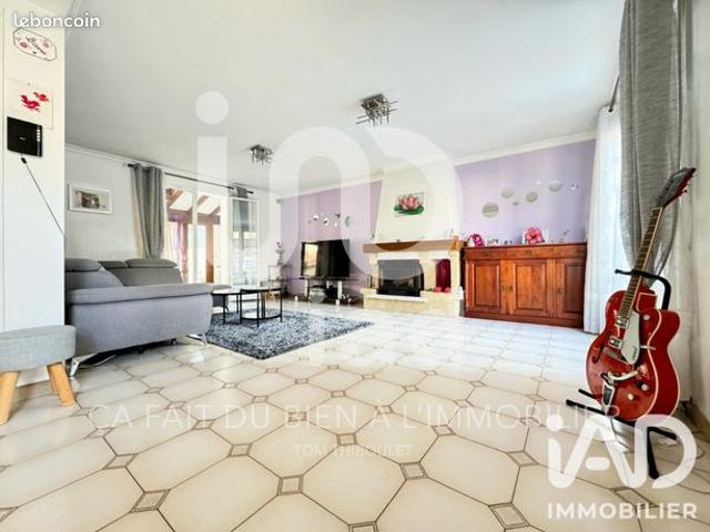 Maison familiale 5 pièces 114 m²