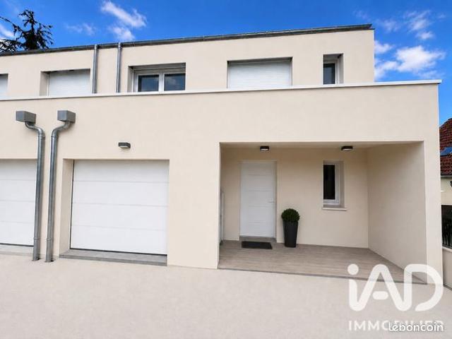 Maison familiale 5 pièces 120 m²