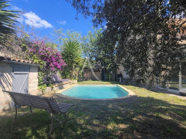 Maison familiale 5 pièces 122 m² Piscine Jardin Frontignan La Peyrade