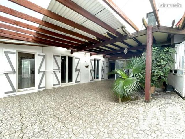 Maison familiale 5 pièces 122 m²