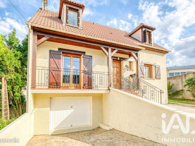 Maison familiale 5 pièces 127 m²
