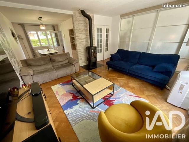 Maison familiale 5 pièces 127 m²