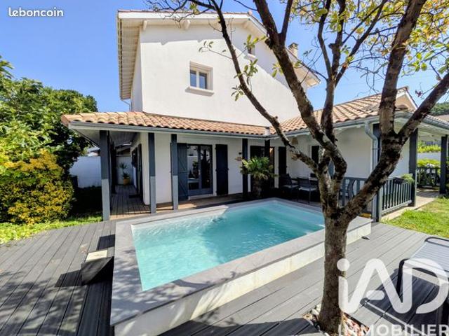 Maison familiale 5 pièces 126 m²