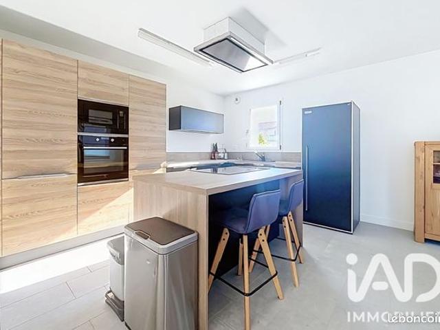 Maison familiale 5 pièces 126 m²