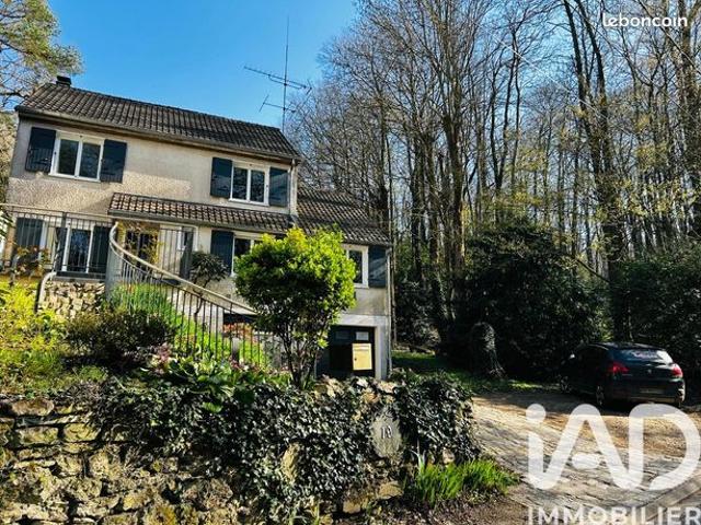 Maison familiale 5 pièces 128 m²