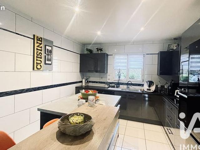Maison familiale 5 pièces 133 m²