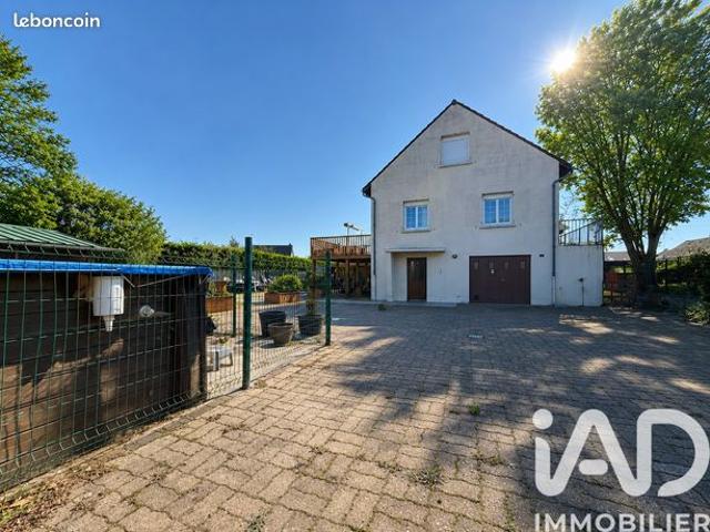 Maison familiale 5 pièces 135 m²