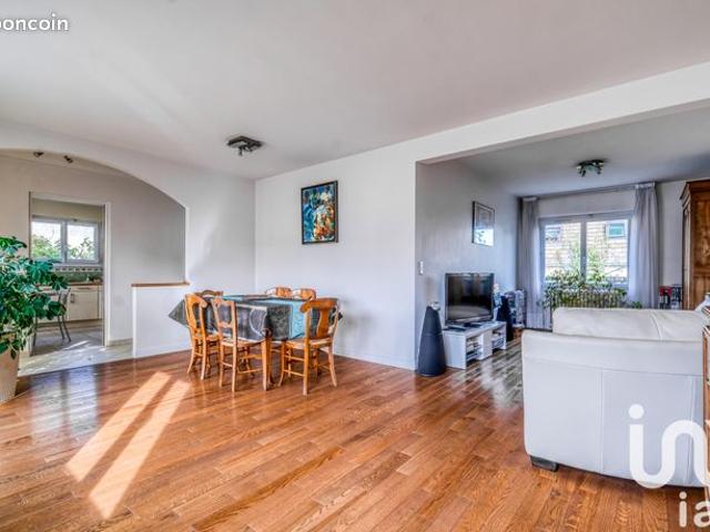 Maison familiale 5 pièces 136 m²