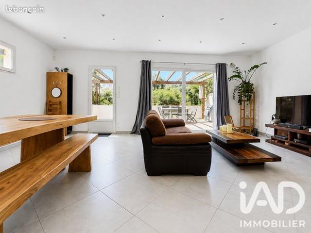 Maison familiale 5 pièces 138 m²