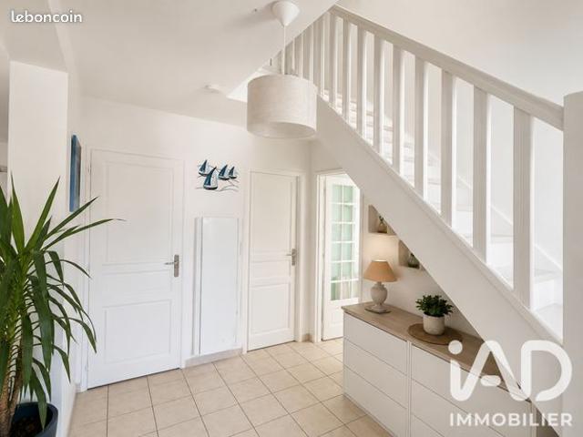 Maison familiale 5 pièces 139 m²