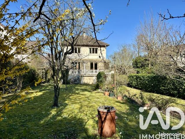 Maison familiale 5 pièces 97 m²