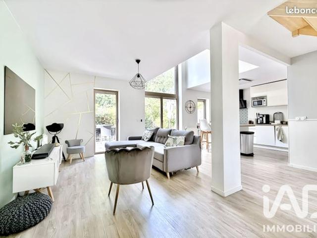 Maison familiale 5 pièces 99 m²
