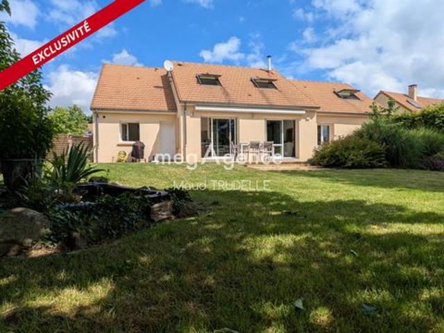 Maison familiale: 6 chambres dont 3 de plain pied!