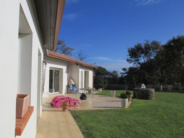 Maison familiale, 6 chambres et un bureau PORNIC