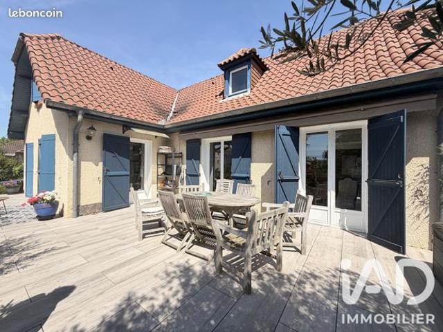 Maison familiale 6 pièces 143 m²
