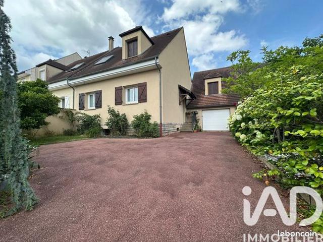 Maison familiale 6 pièces 140 m²