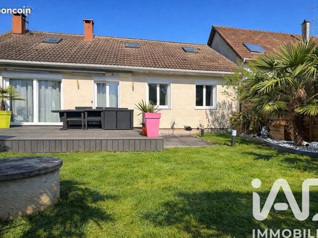 Maison familiale 6 pièces 140 m²