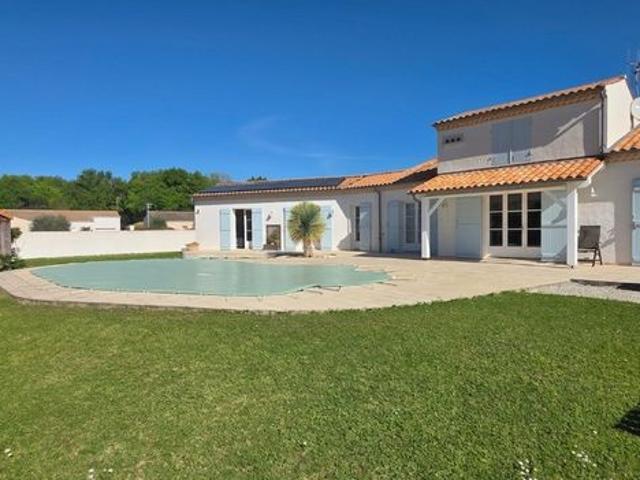 Maison familiale 6 pièces 140 m²