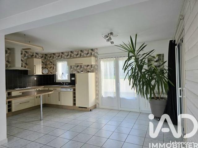 Maison familiale 6 pièces 141 m²