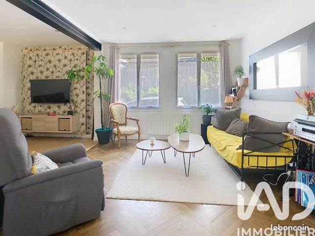 Maison familiale 6 pièces 144 m²