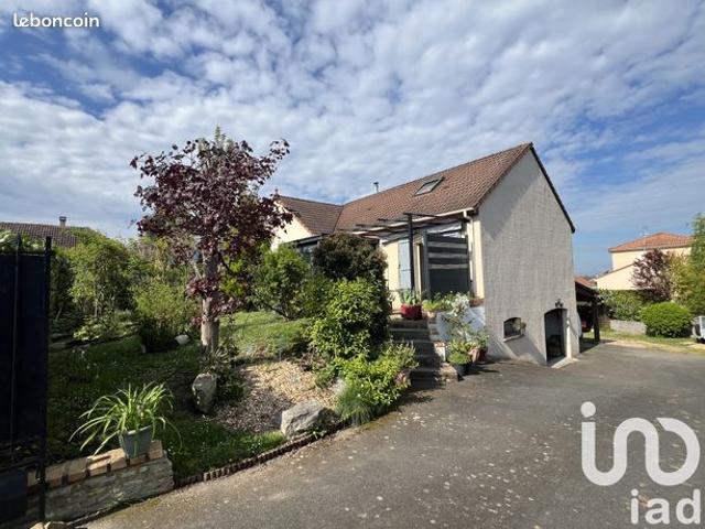 Maison familiale 6 pièces 144 m²