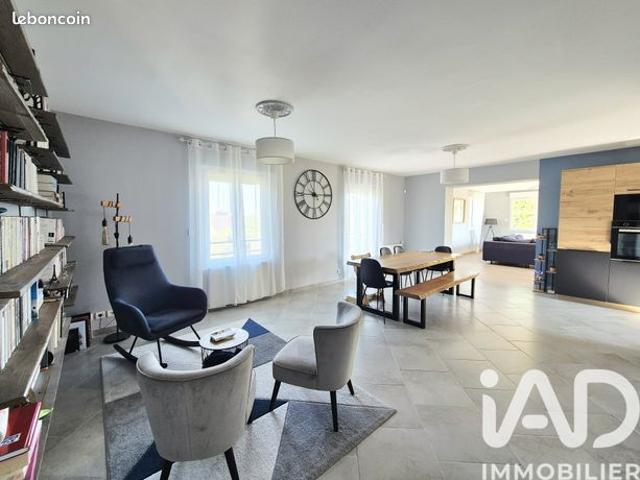 Maison familiale 6 pièces 145 m²