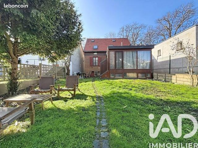 Maison familiale 6 pièces 150 m²