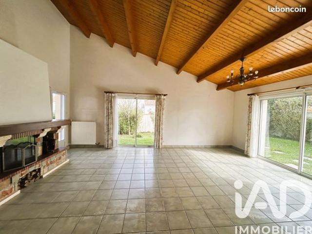 Maison familiale 6 pièces 151 m²