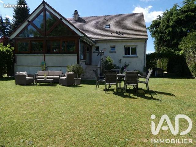 Maison familiale 6 pièces 157 m²