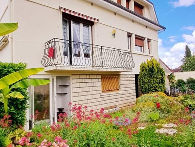 Maison familiale 6 pièces 154 m²