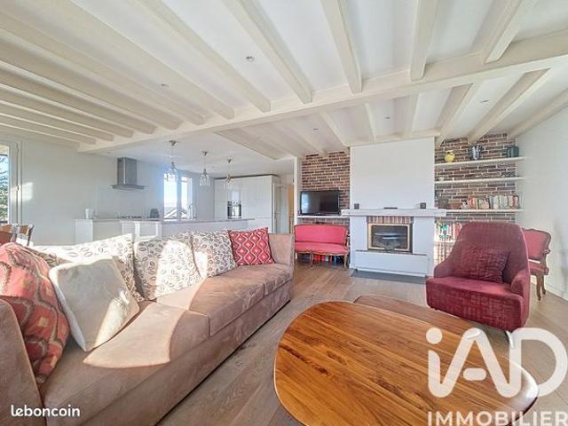 Maison familiale 6 pièces 156 m²