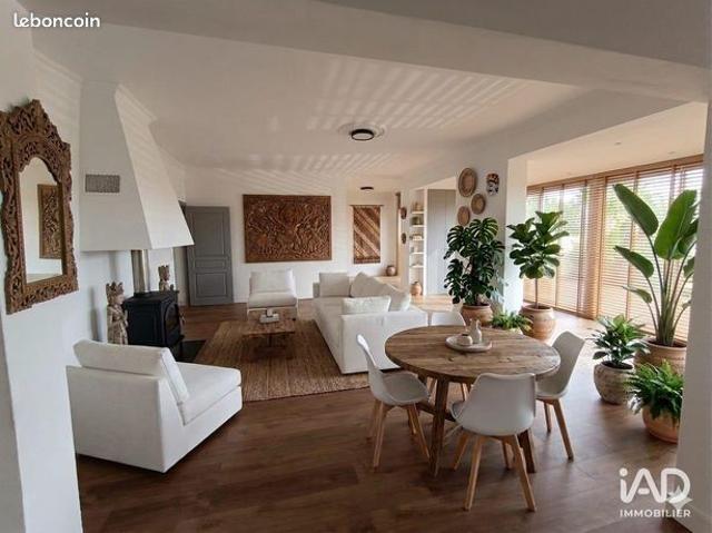 Maison familiale 6 pièces 156 m²