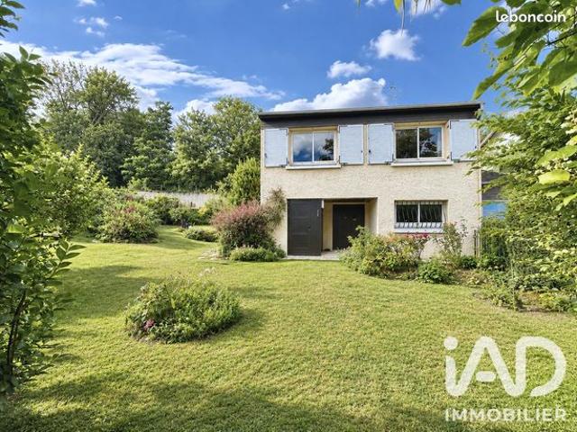 Maison familiale 6 pièces 159 m²
