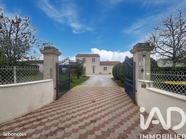 Maison familiale 6 pièces 162 m²
