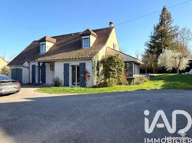 Maison familiale 6 pièces 167 m²