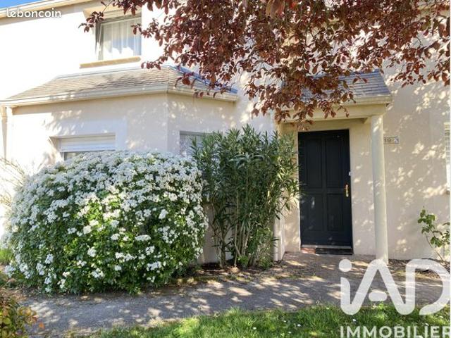 Maison familiale 6 pièces 166 m²
